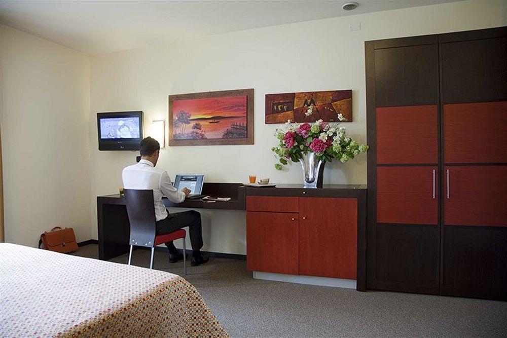 Hotel Holiday La Marca Villorba Exterior photo
